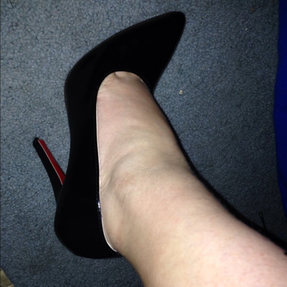 Red bottoms ( knock offs)