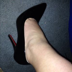 Red bottoms ( knock offs)