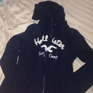 Hollister jacket good as new