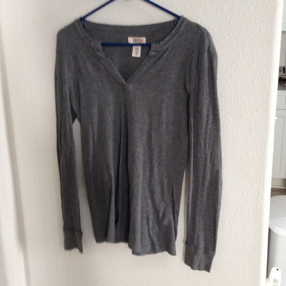 Tops - Gray thermal top