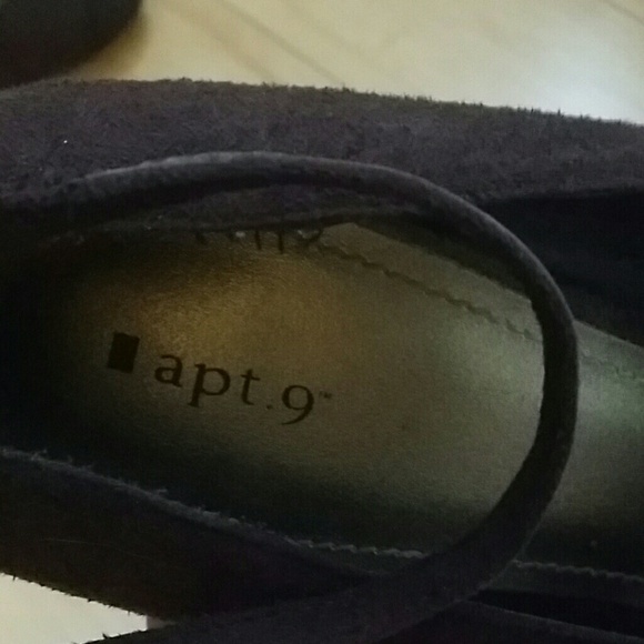 Heel - Picture 3 of 3