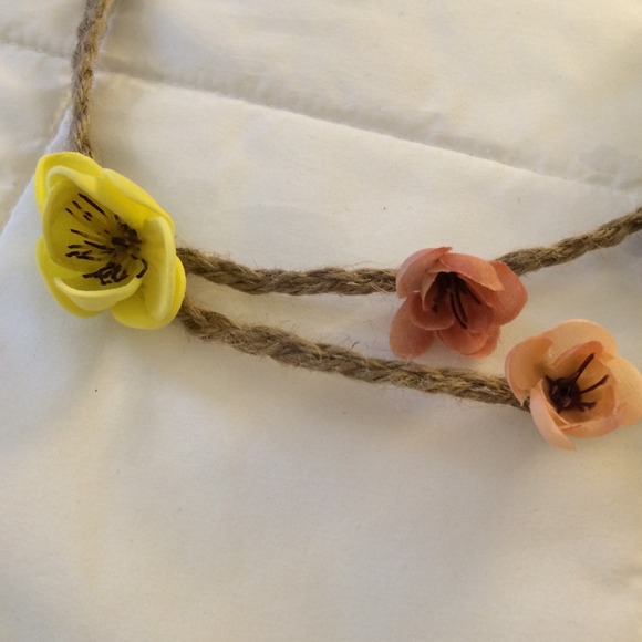 🌸Hemp Flower Crown🌼 - Picture 2 of 4