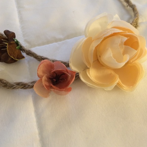 🌸Hemp Flower Crown🌼 - Picture 3 of 4