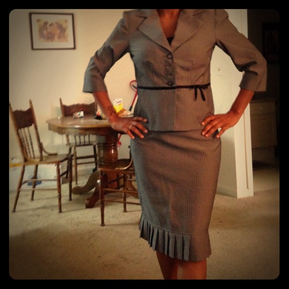 Skirt suit 2 PC