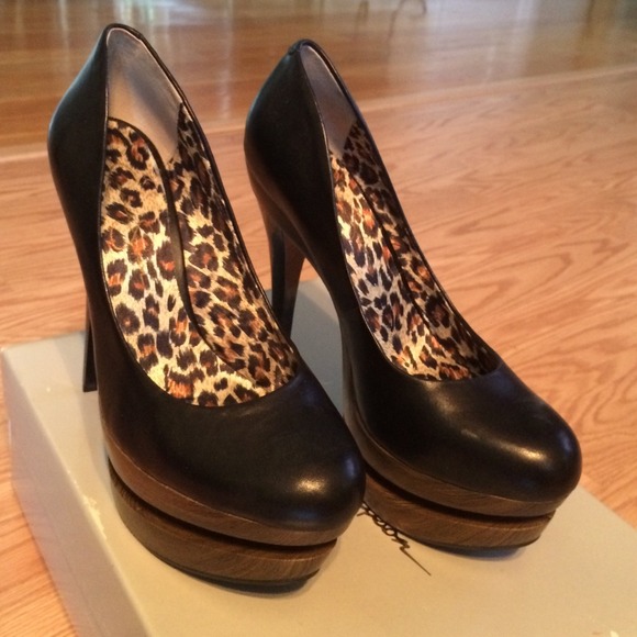 Jessica Simpson heels - Worn Once