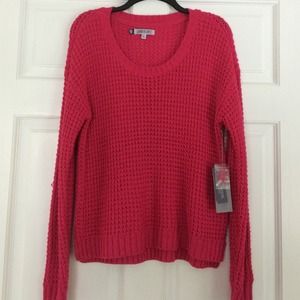 BRAND NEW Pink Sweater