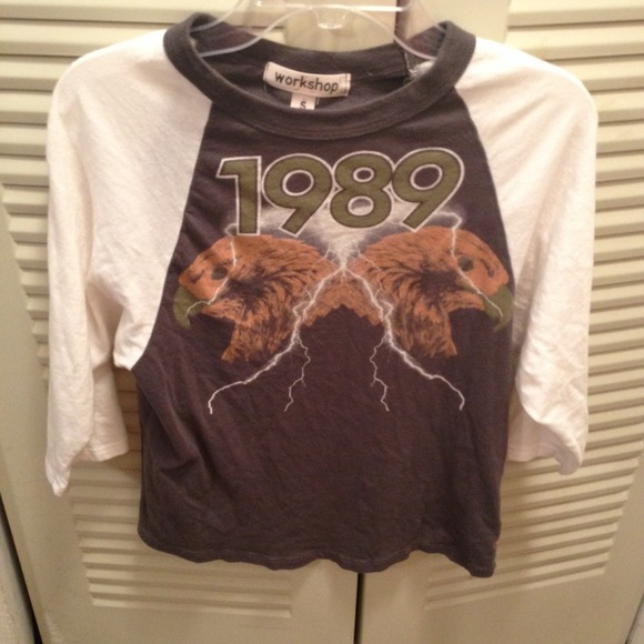 🚨SOLD🚨 Eagle baseball tee