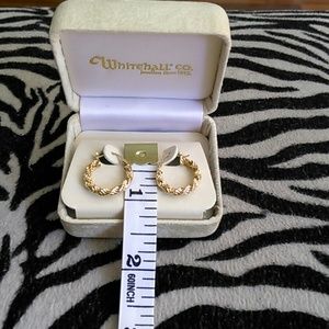 14K Hallow Gold Hoops Never Worn