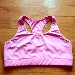 Nike sports bra🎀💗