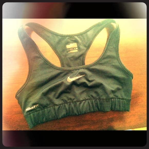 2 Nike pro classic bundle