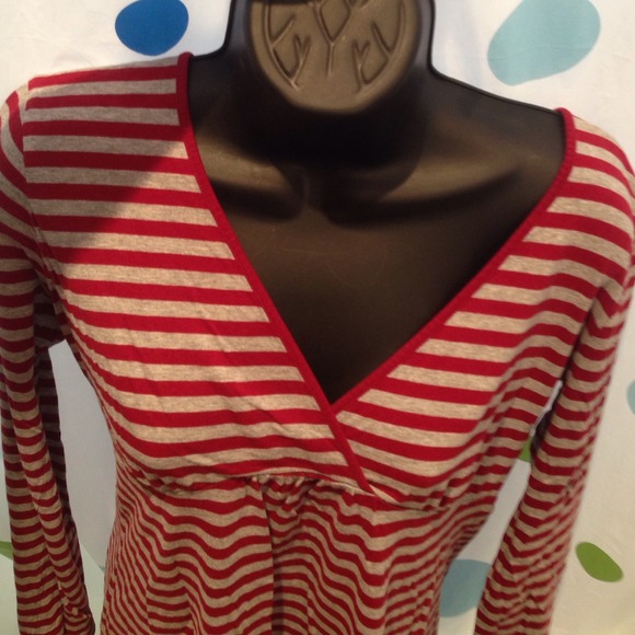 Long sleeve red and gray stripped shirt - Picture 3 of 3