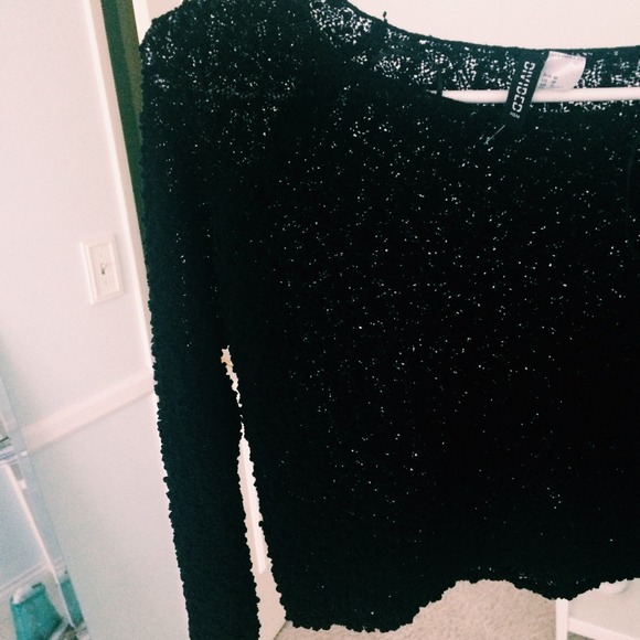Black Knit Crop Sweater
