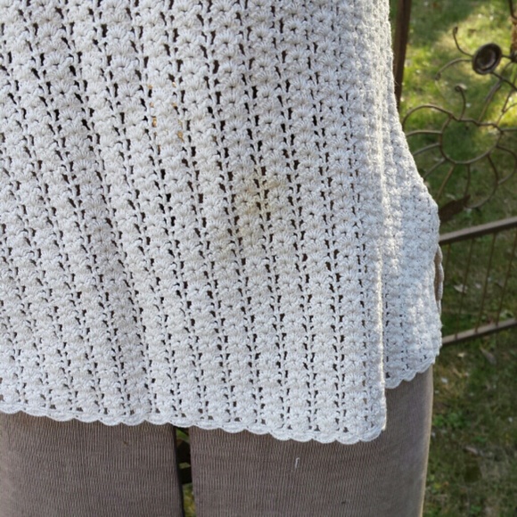 SOLD Crocheted Top - Picture 3 of 4
