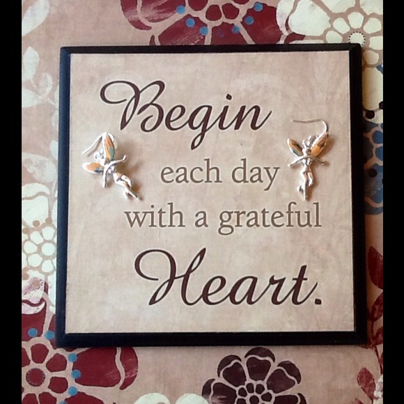 For Someone Special ❤️Earrings. - Picture 2 of 2