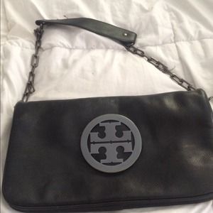 Black on black Tory Burch clutch!
