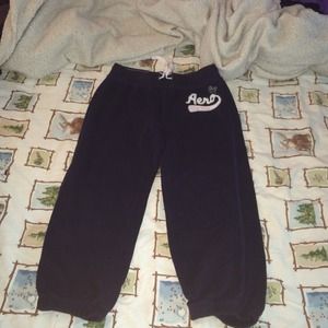 Aeropostale crop sweatpants