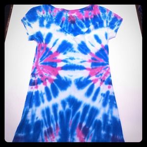 Tie Dye V Neck