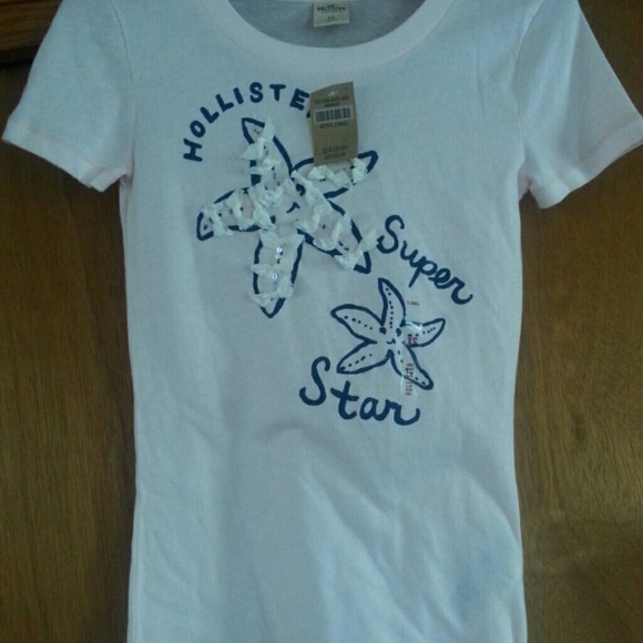 Hollister Graphic Tee