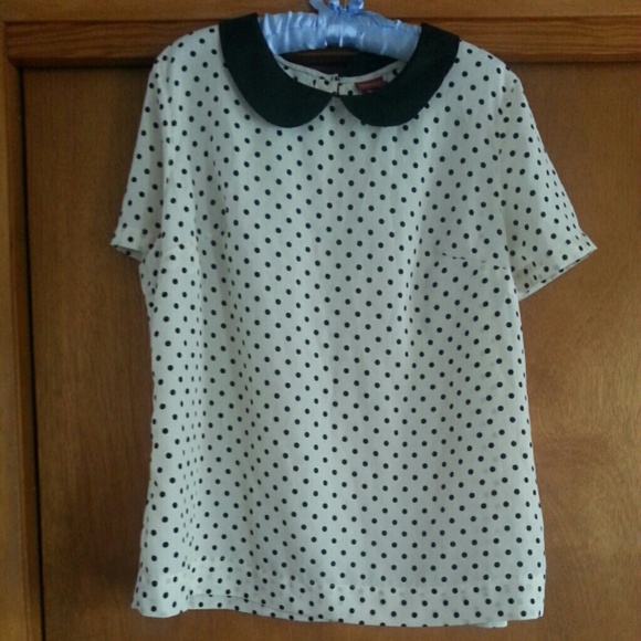 Poka dot blouse