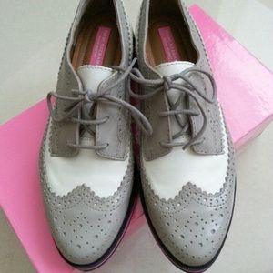 *SOLD*SAAC MIZRAHI Shoes.