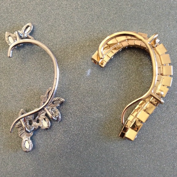 Rhinestone Studded Ear Cuff - Picture 2 of 4