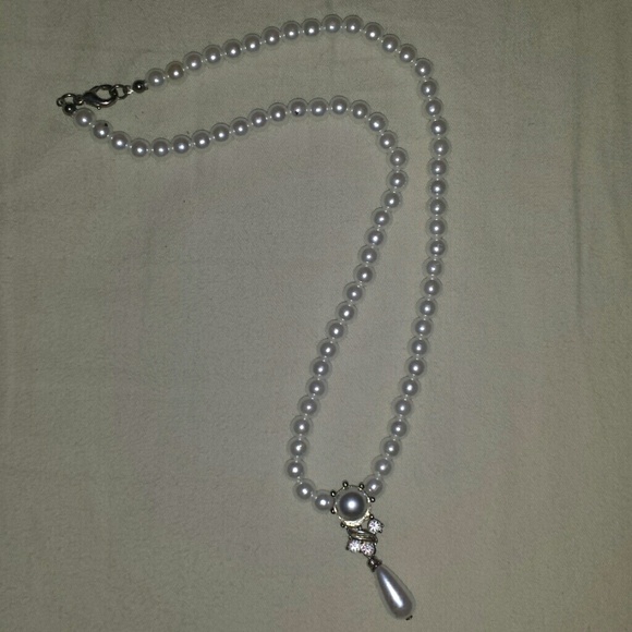 Diamond Faux Pearl Necklace