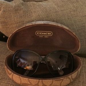 💯 Authentic  Coach Sunglasses 🌸