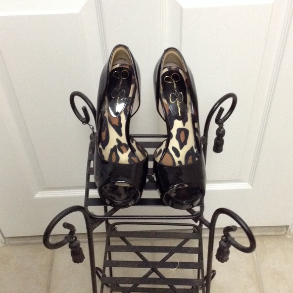 Jessica Simpson Acadia Heels