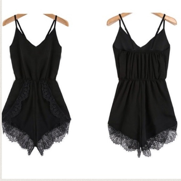 Lace panel romper