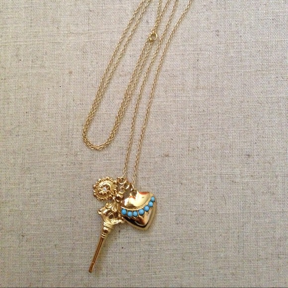 LE Alice By Temperley Queen of Hearts Charm