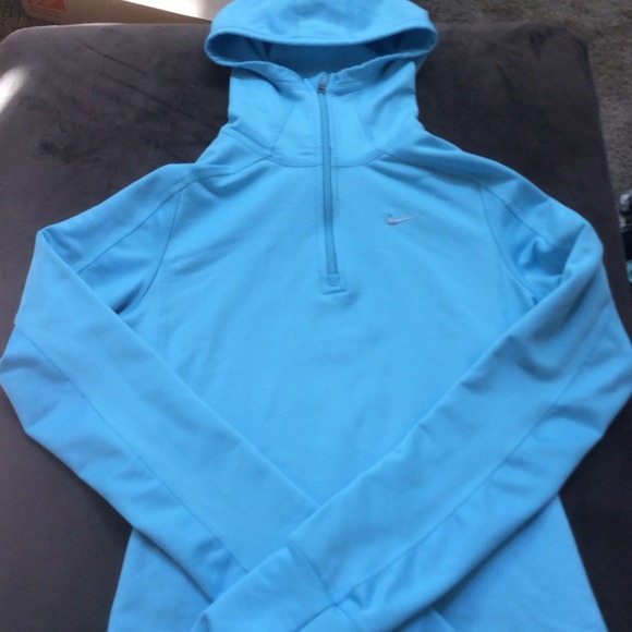 Baby blue Nike fit dry long sleeve