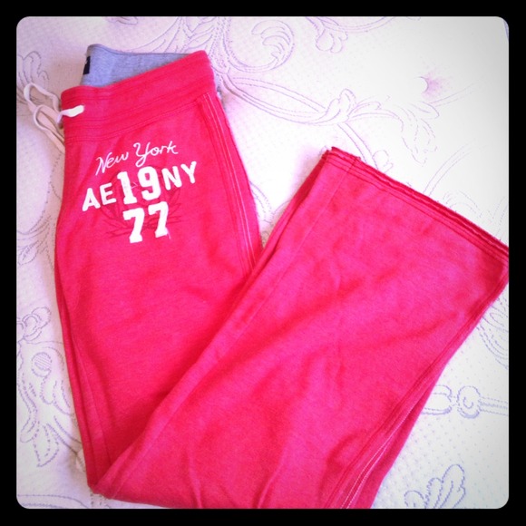 American Eagle Outfitters Pants - Red Sweatpants