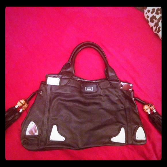 Gucci black leather bag