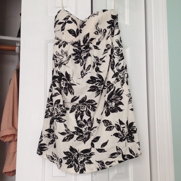 Strapless summer dress from forever 21.