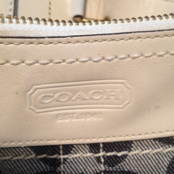 Coach  purse - Picture 2 of 4