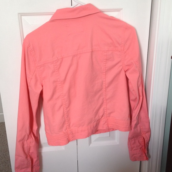 Fall jean jacket - Picture 2 of 2