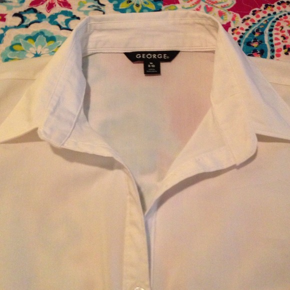 NEW Back To Basics White Short Sleeve Top - Picture 2 of 3