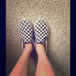 LIGHT PINK VANS