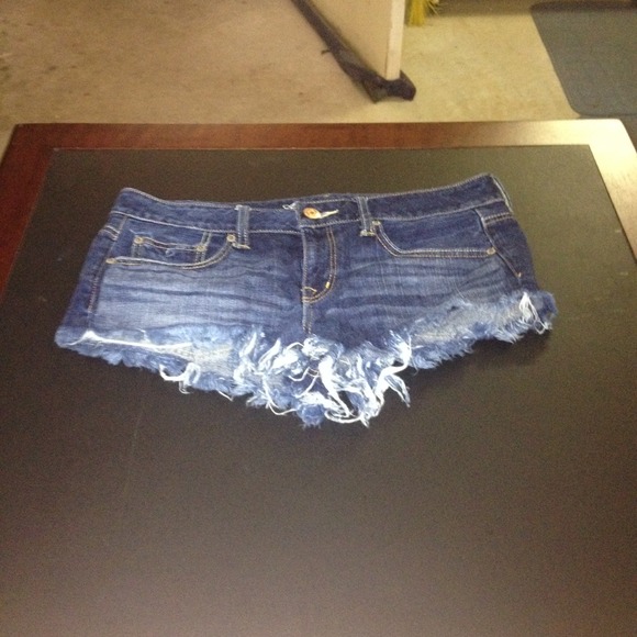 AEO SHORT SHORTS