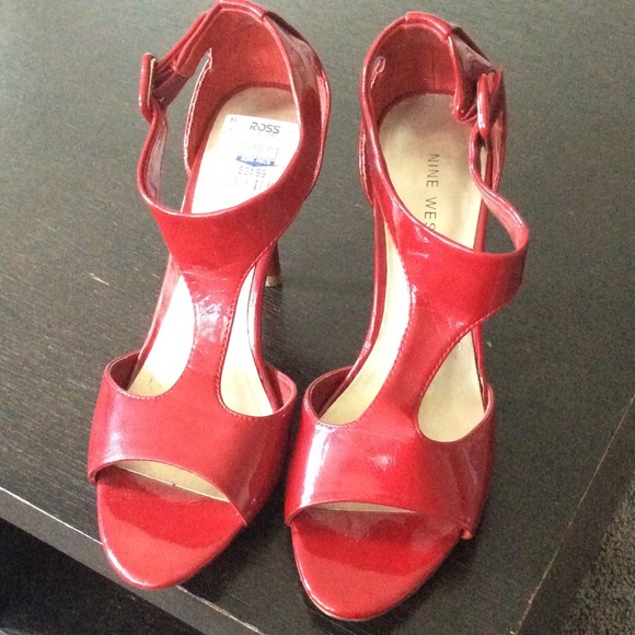 Shiny Red Nine West Heels