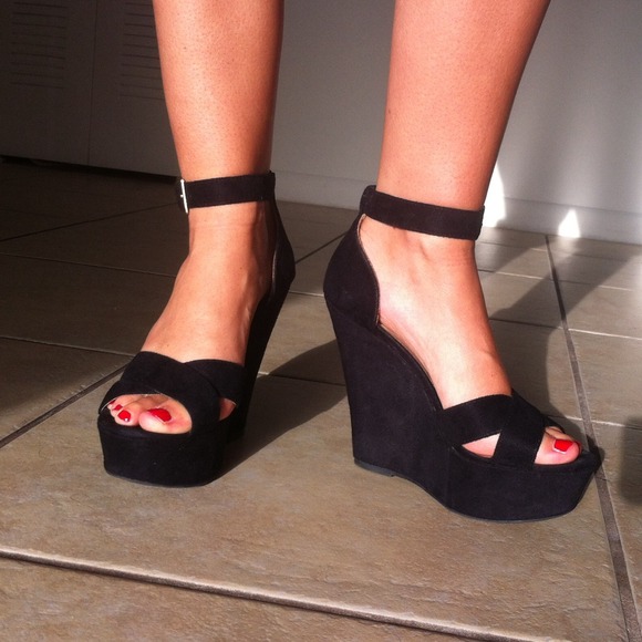 Black Suede Open-toe Wedges
