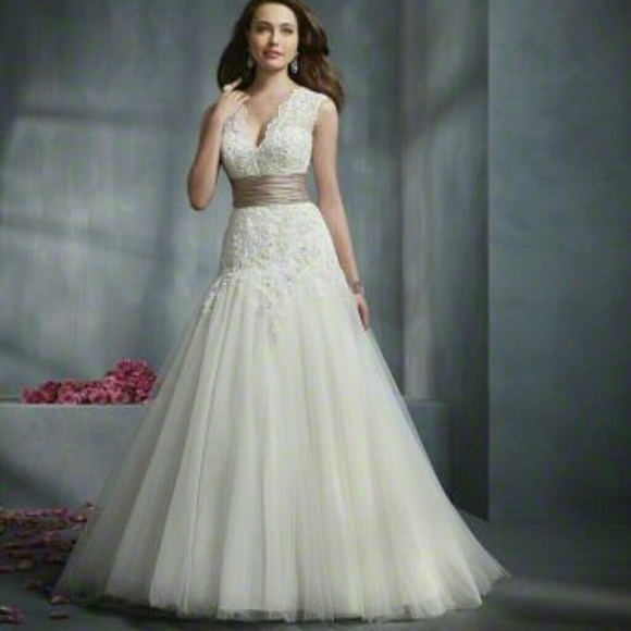 Alfred Angelo Bridal Gown