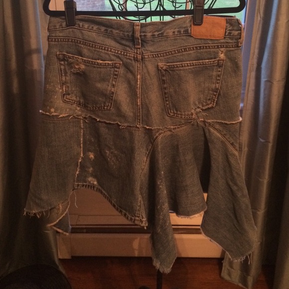 ☆Sold ☆ Hollister denim skirt - Picture 2 of 2