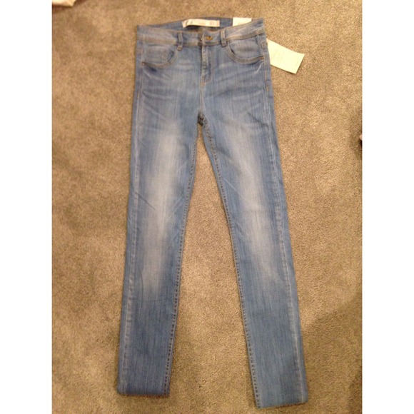 Light blue skinny jeans
