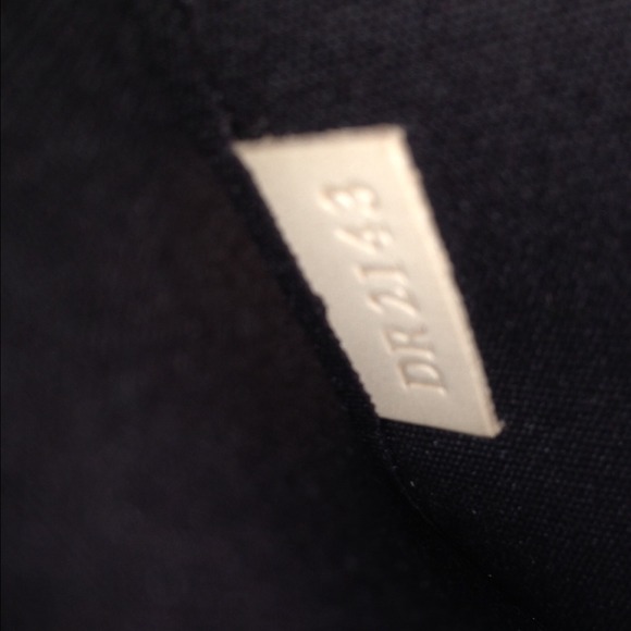 🌸SOLD Louis Vuitton Verni amarante - Picture 4 of 4