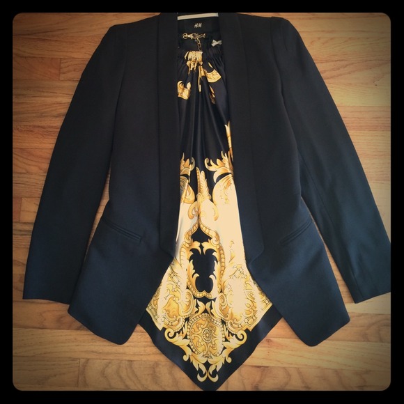 Sexy Silk Cache Top
