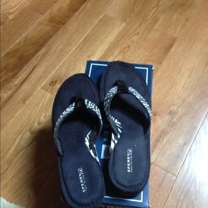Sperry Flip Flops