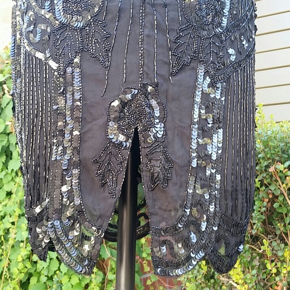 "A Vintage Affair" Dress - Picture 4 of 4