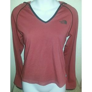 Long sleeve hooded shirt