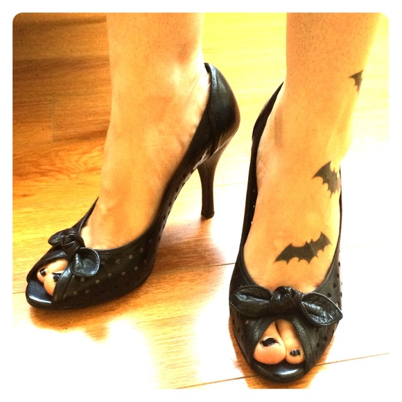 Kitten heels 🐱 meow!!